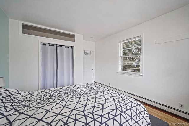 220 Oakdale Bohemia Road, Bohemia, NY 11716