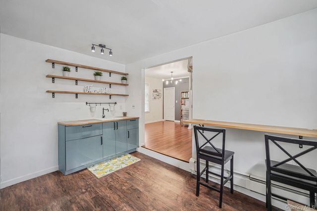 220 Oakdale Bohemia Road, Bohemia, NY 11716