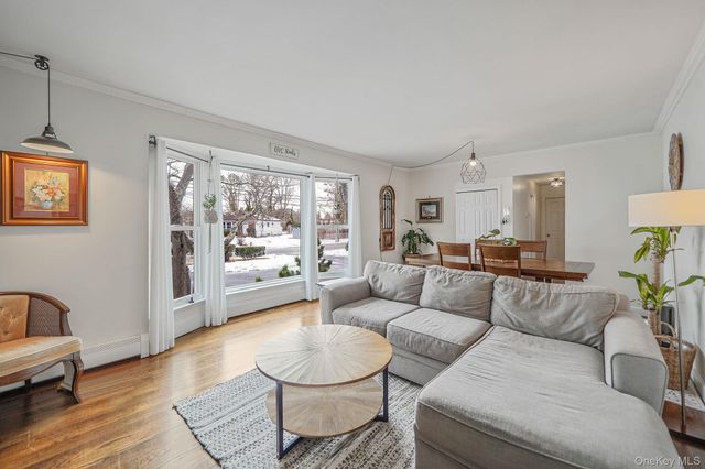 220 Oakdale Bohemia Road, Bohemia, NY 11716