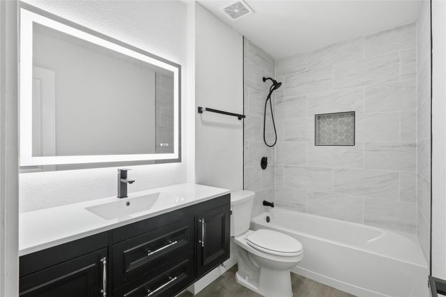 371 Sulky Trail Street, Houston, TX 77060
