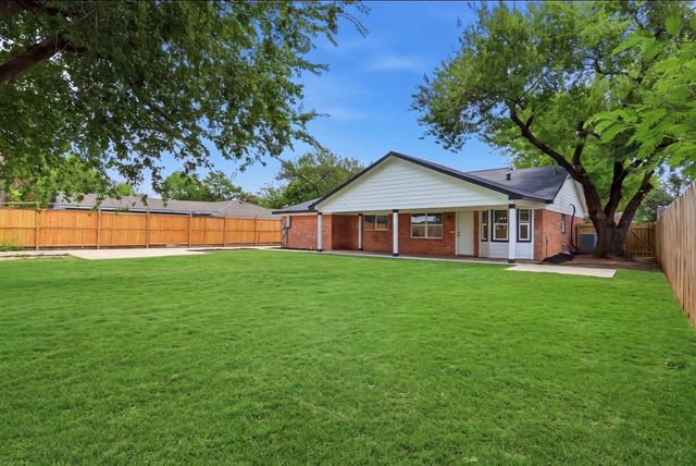 371 Sulky Trail Street, Houston, TX 77060