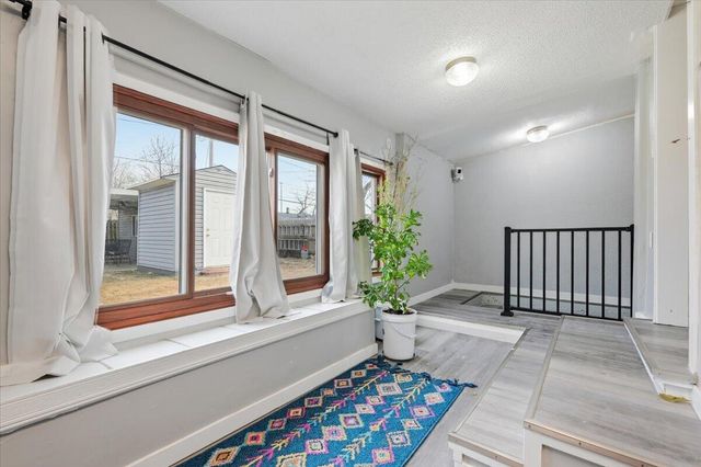 615 N 38TH Street, Council Bluffs, IA 51501