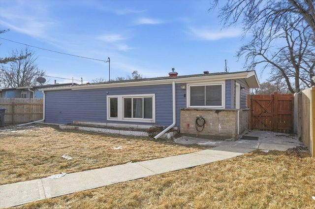 615 N 38TH Street, Council Bluffs, IA 51501