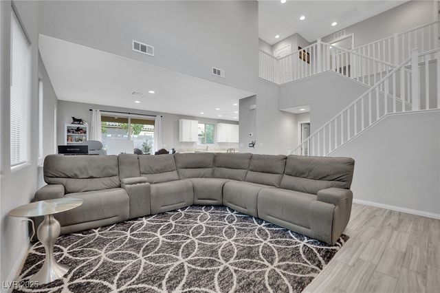 12887 Slipknot Street, Las Vegas, NV 89141