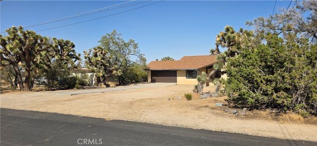 7745 Joshua View, Yucca Valley, CA 92284