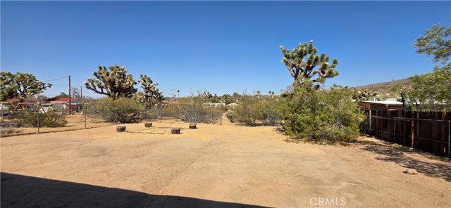 7745 Joshua View, Yucca Valley, CA 92284