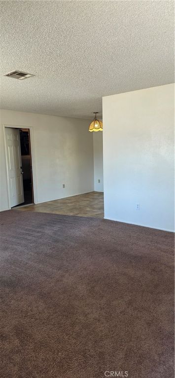 Image 4 of property listing at 7745 Joshua View, Yucca Valley, CA 92284