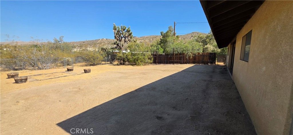 Image 43 of property listing at 7745 Joshua View, Yucca Valley, CA 92284