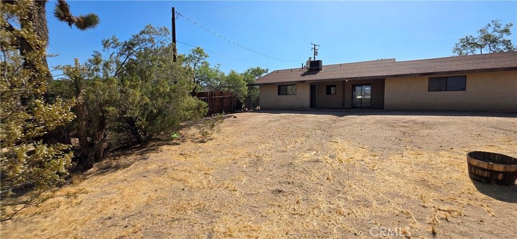 Image 50 of property listing at 7745 Joshua View, Yucca Valley, CA 92284