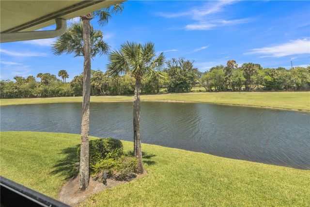 29 Plantation Drive 203, Vero Beach, FL 32966