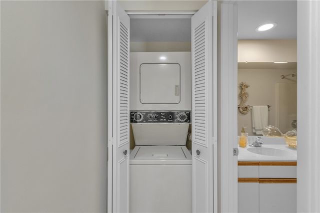 29 Plantation Drive 203, Vero Beach, FL 32966