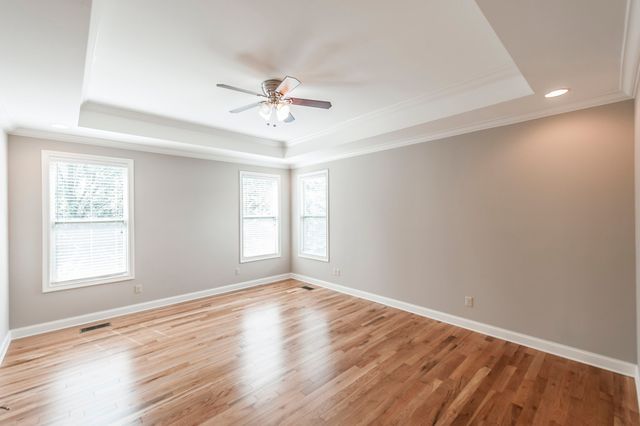 816 Lynn Dr, Goodlettsville, TN 37072