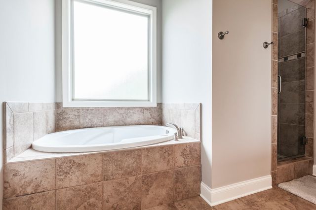 816 Lynn Dr, Goodlettsville, TN 37072