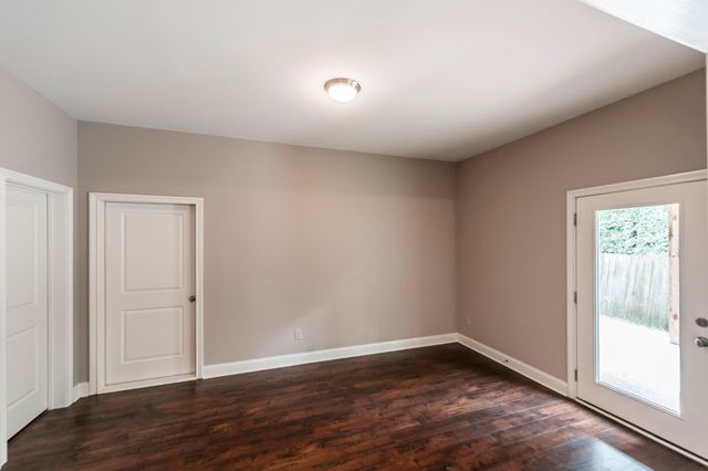 816 Lynn Dr, Goodlettsville, TN 37072