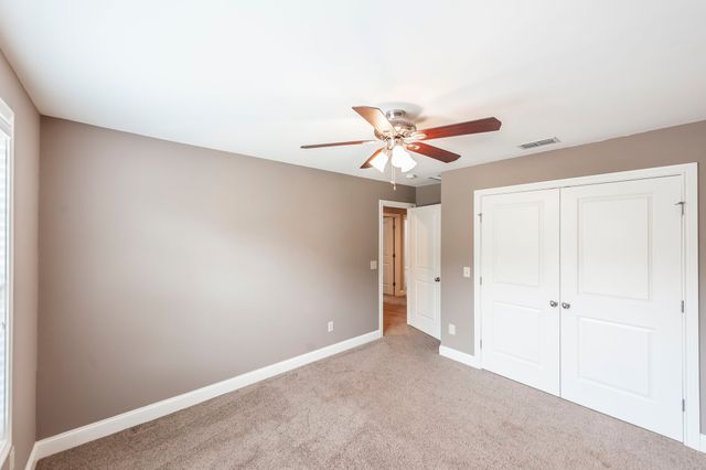 816 Lynn Dr, Goodlettsville, TN 37072