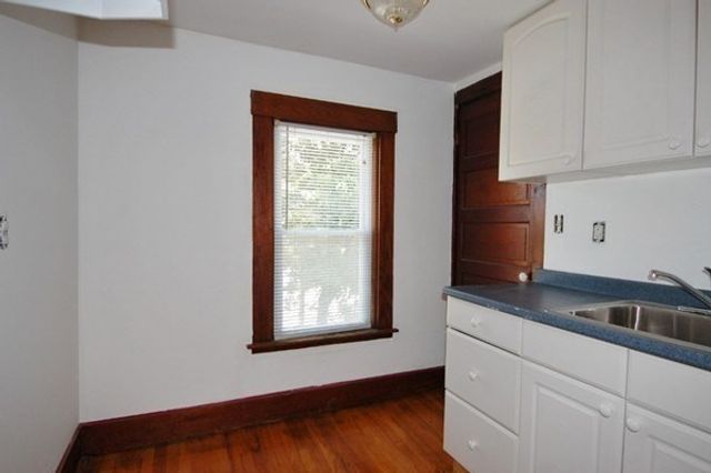 851 Lancaster St, Leominster, MA 01453