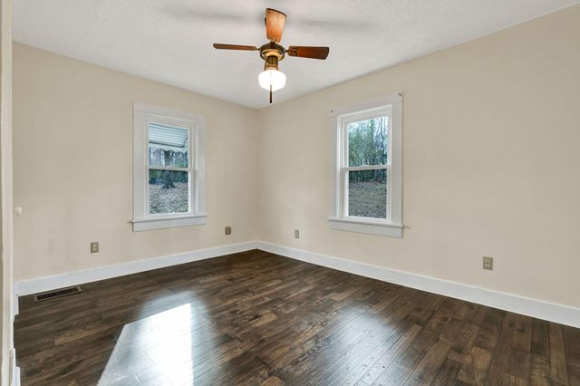 817 Minnis Road NE, Cleveland, TN 37323