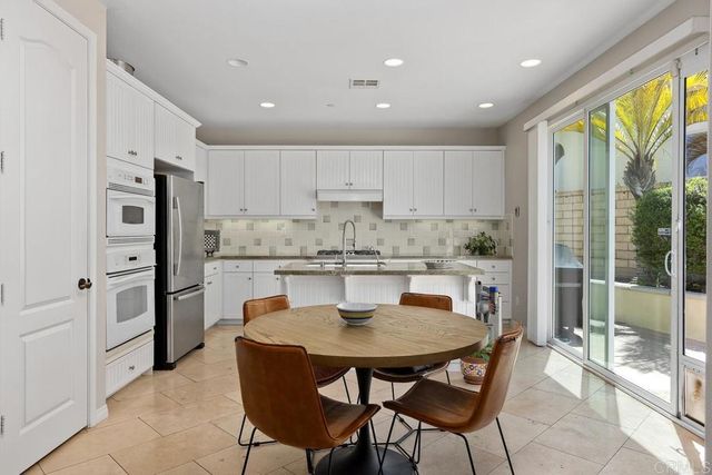 5274 Foxborough, San Diego, CA 92130
