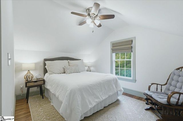 8 Charlotte Street, Greenville, SC 29607