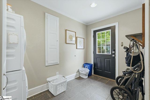 8 Charlotte Street, Greenville, SC 29607
