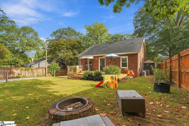 8 Charlotte Street, Greenville, SC 29607