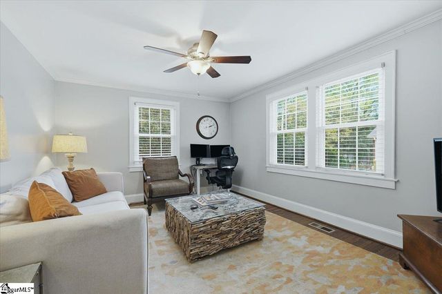 8 Charlotte Street, Greenville, SC 29607