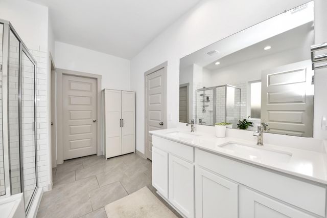 1014 Glenvale Drive, Missouri City, TX 77459