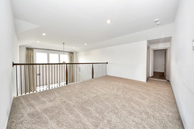 1014 Glenvale Drive, Missouri City, TX 77459