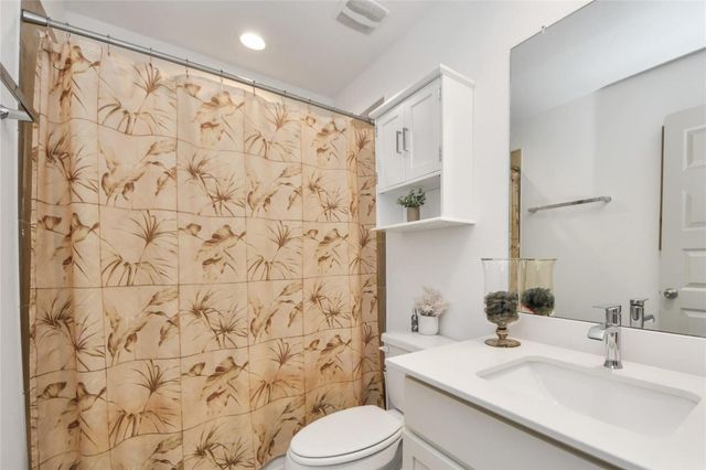 1014 Glenvale Drive, Missouri City, TX 77459