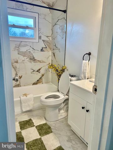 905 BENSON TER, Silver Spring, MD 20901