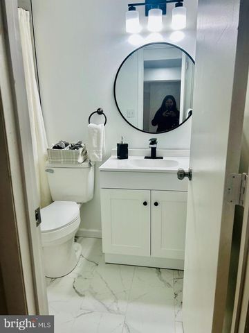 905 BENSON TER, Silver Spring, MD 20901