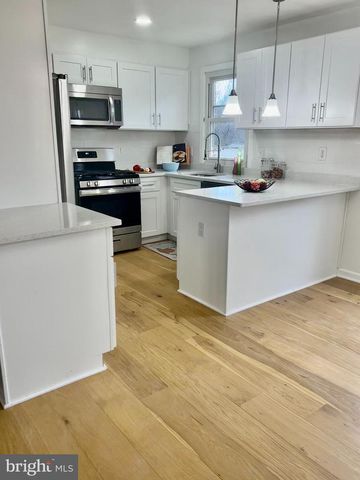 905 BENSON TER, Silver Spring, MD 20901