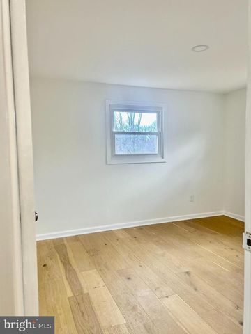 905 BENSON TER, Silver Spring, MD 20901