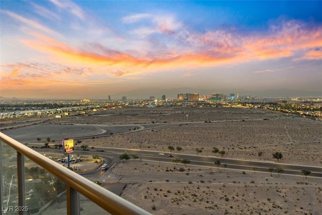 8255 Las Vegas Boulevard 1905, Las Vegas, NV 89123