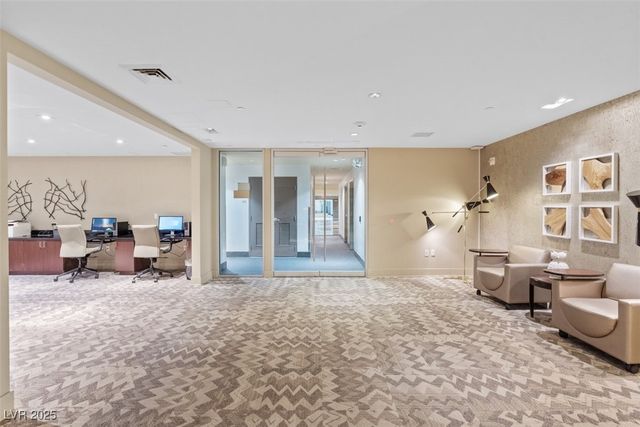 8255 Las Vegas Boulevard 1905, Las Vegas, NV 89123