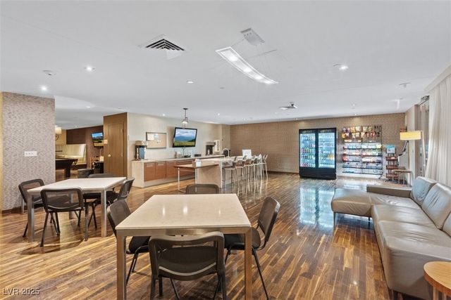 8255 Las Vegas Boulevard 1905, Las Vegas, NV 89123