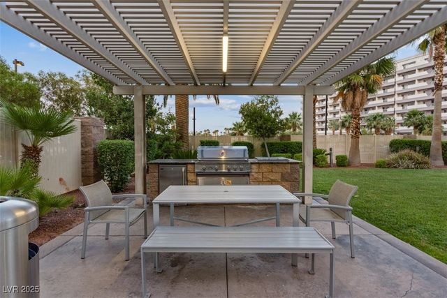 8255 Las Vegas Boulevard 1905, Las Vegas, NV 89123