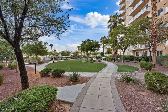 8255 Las Vegas Boulevard 1905, Las Vegas, NV 89123