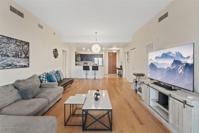 8255 Las Vegas Boulevard 1905, Las Vegas, NV 89123