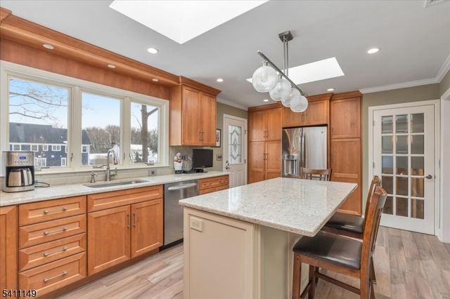 1280 White Oak Rd, Scotch Plains Twp., NJ 07076