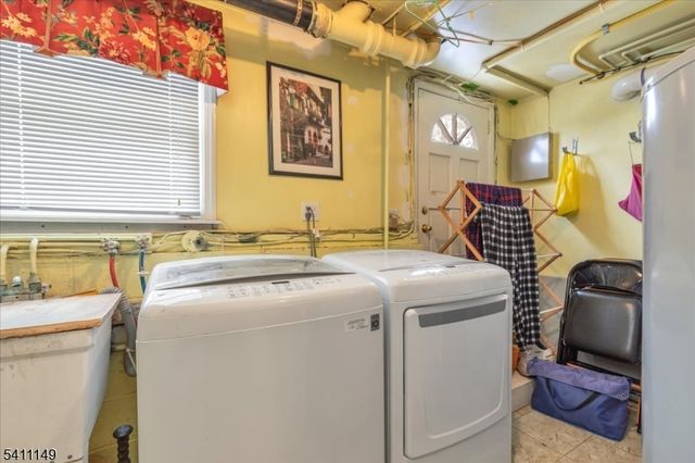 1280 White Oak Rd, Scotch Plains Twp., NJ 07076