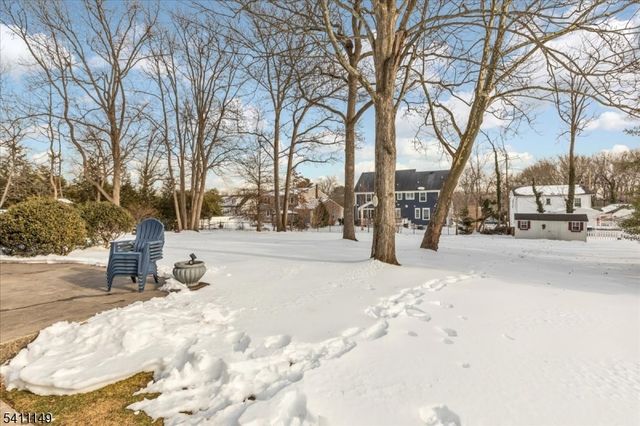 1280 White Oak Rd, Scotch Plains Twp., NJ 07076