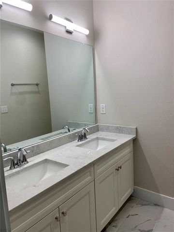 3126 W AZEELE STREET 1, Tampa, FL 33609