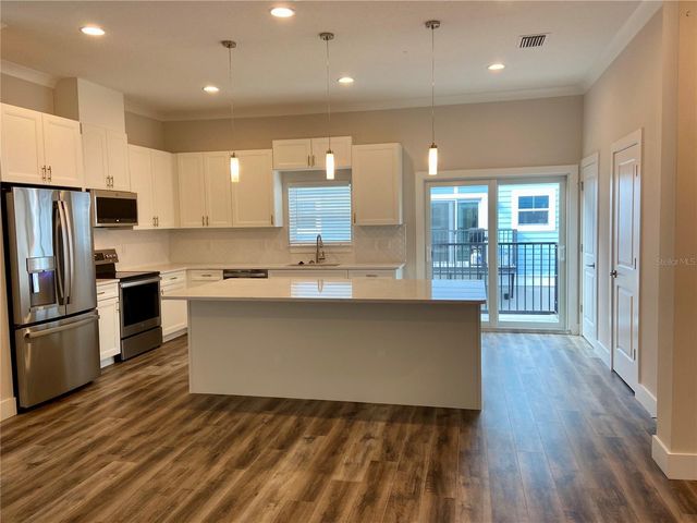 3126 W AZEELE STREET 1, Tampa, FL 33609