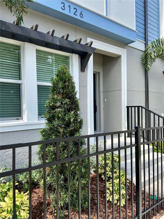 3126 W AZEELE STREET 1, Tampa, FL 33609