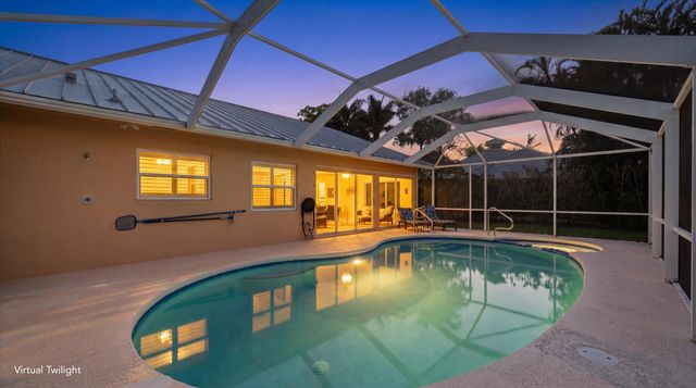 5040 SE Bent Wood Drive, Stuart, FL 34997