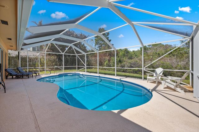 5040 SE Bent Wood Drive, Stuart, FL 34997