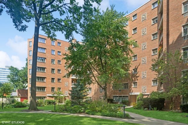 1860 Sherman Avenue 7NE, Evanston, IL 60201