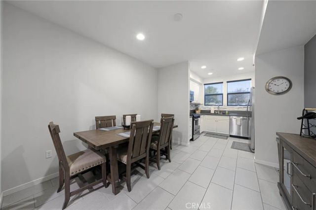 4963 Laurel Street C, Montclair, CA 91763