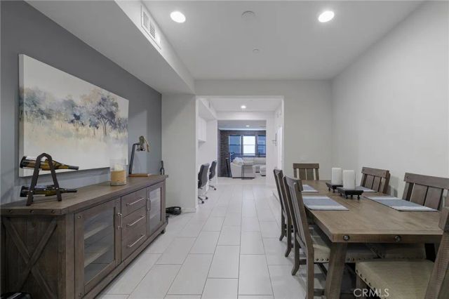 4963 Laurel Street C, Montclair, CA 91763